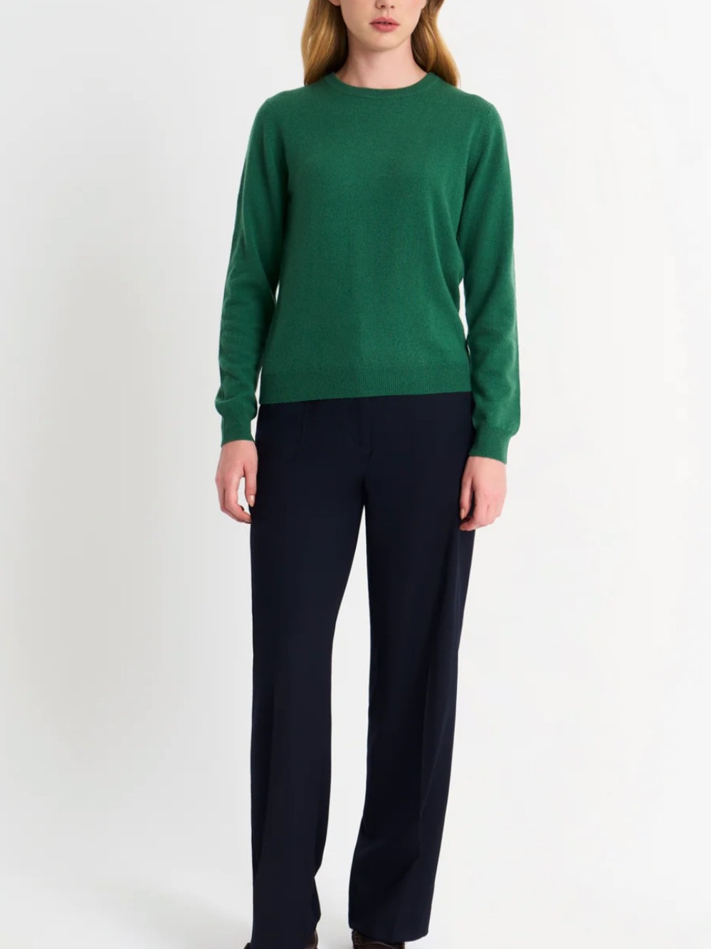 EUC / Like New Pringle of Scotland Classic Crew Neck Cashmere Jumper In Green - Picture 3 of 8